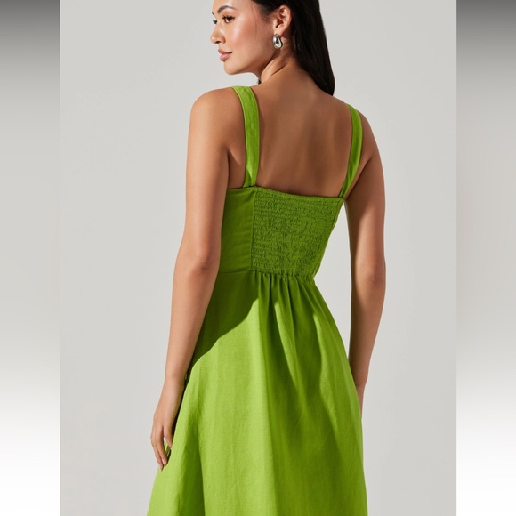 ASTR the label midi dress - Picture 4 of 8